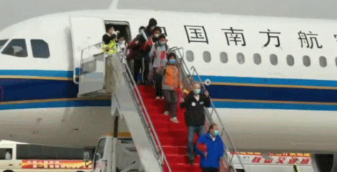 幸得有你，山河无恙5.jpg