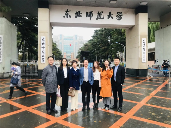 满苑梧桐引丹凤10.webp.jpg