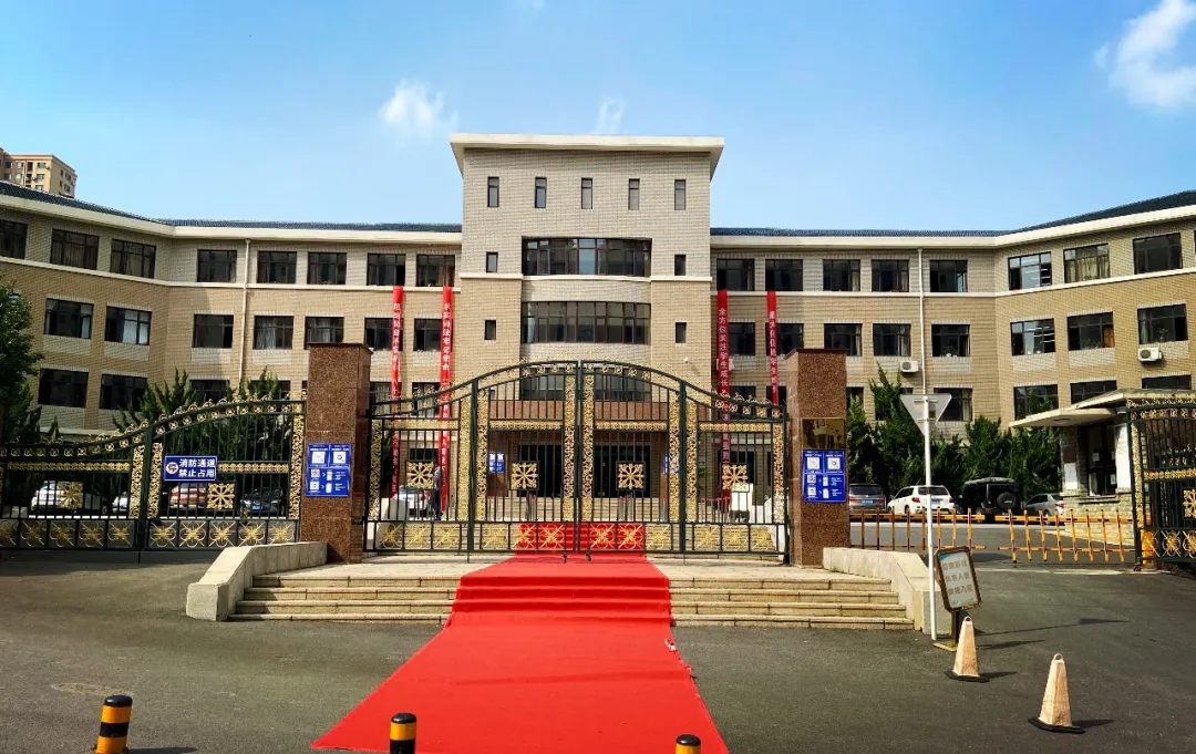 四季更迭，坚守初心1.webp.jpg