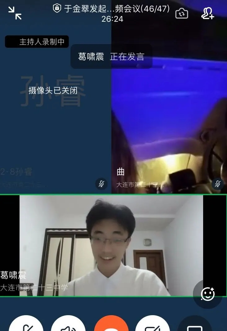 少年的书桌上没有虚度的光阴3.webp.jpg