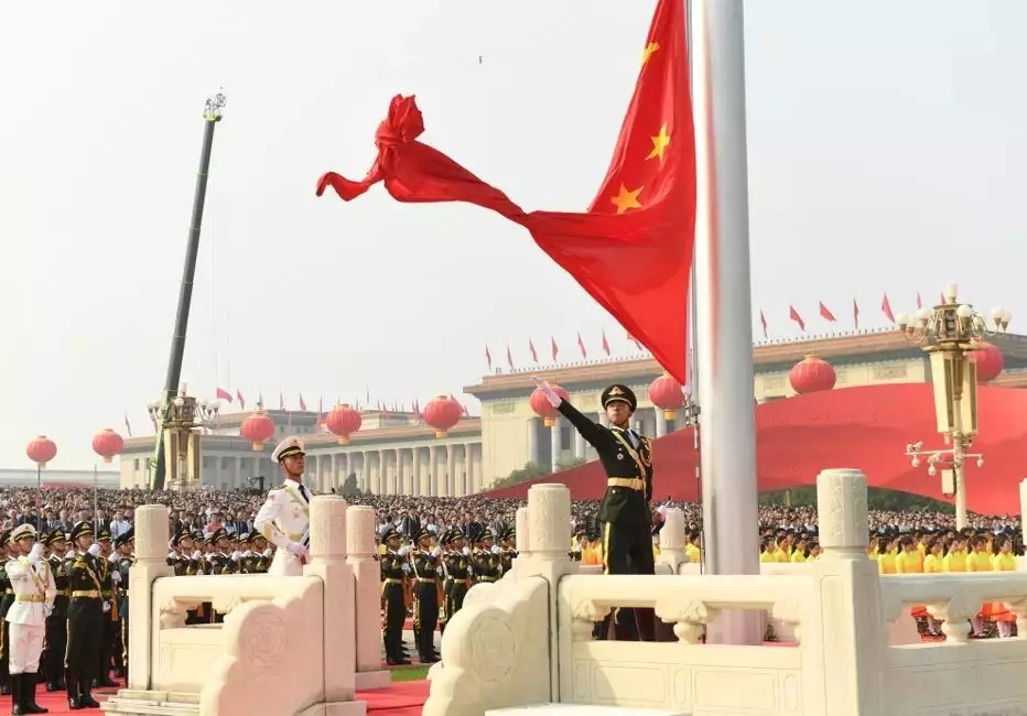 2019国庆七十周年阅兵海航学子观后有感.webp.jpg