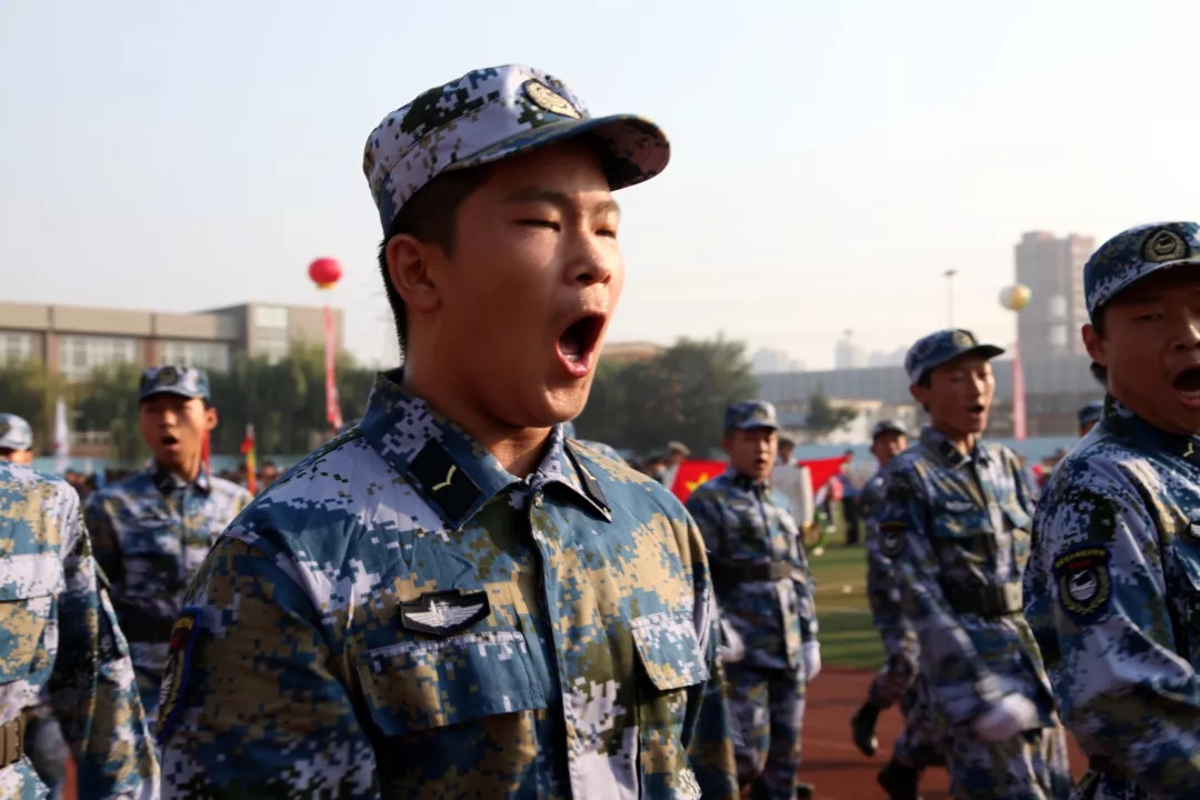 2019国庆七十周年阅兵海航学子观后有感3.webp.jpg