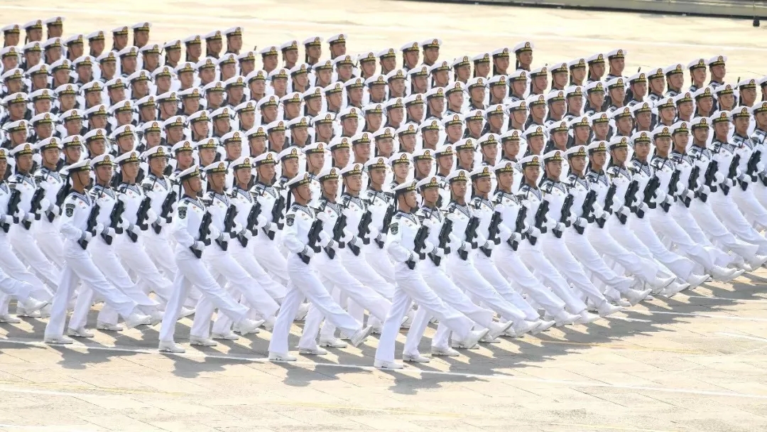 2019国庆七十周年阅兵海航学子观后有感6.webp.jpg