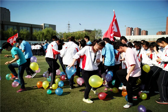 记大连市第二十三中学2019届高三拓展活动15.webp.jpg