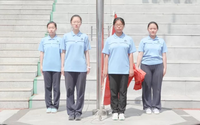 增强安全意识 、绚丽精彩人生6.webp.jpg