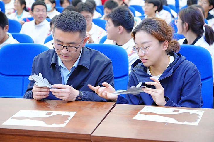 微信图片_2025-11-16_174228_933.jpg